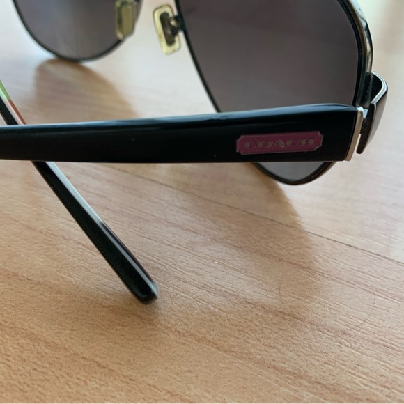 Coach sunglass case - Picture 5 of 7